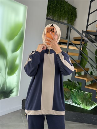 Lacivert Renk Renk Garnili Şerit Detaylı Takım