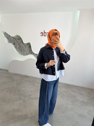 Mavi Renk Gömlek Detaylı Ceket