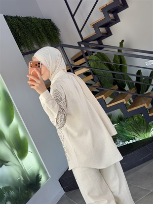 Orjinal Renk Naturel Kumaş Taş Boncuk İşlemeli Pantolonlu Takım