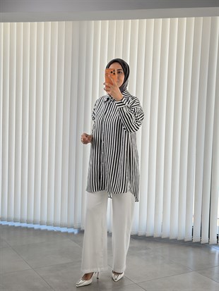 Siyah-Beyaz Renk Çizgili Oversize Gömlek