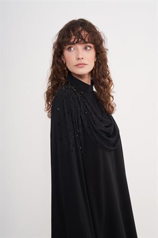 Siyah Renk Degaje Dökümlü El İşi Boncuk Detaylı Pelerin Elbise