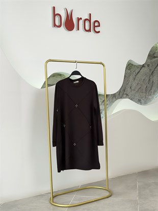 Siyah Renk Nervürlü Ve Taşlı Tunik