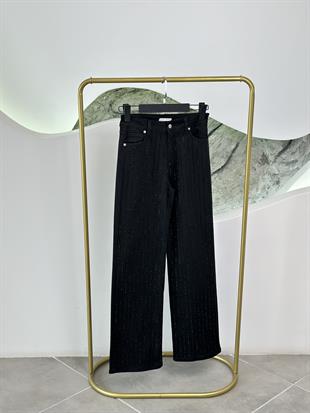 Siyah Renk Serpme Taşlı Kadın Jean