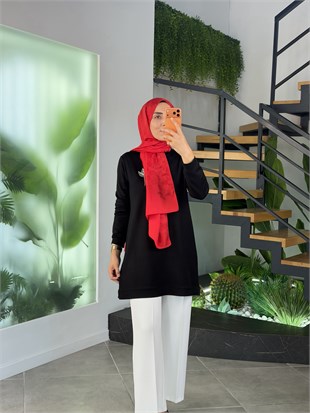 Siyah Renk Yaprak Taş Detaylı Tunik