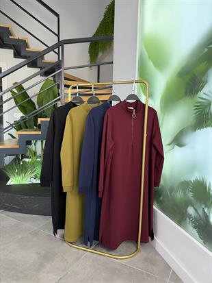 Siyah Renk Yarım Fermuarlı Basıc Kadın Tunik