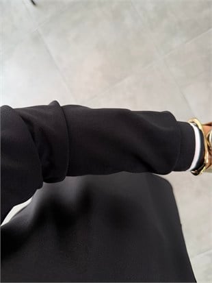 Siyah Renk Yarım Fermuarlı Tunik 26KT452