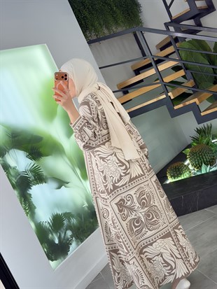 Vizon Renk Seyyar Kemerli Desenli Elbise