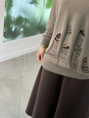 Vizon Renk Sökük Detaylı Örme Kazak