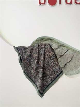 Yeşil Renk Etnik Desenli Şal