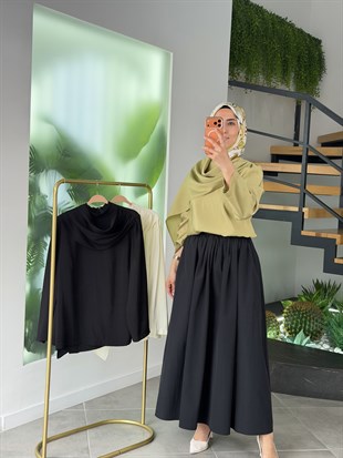 Yeşil Renk Fular Detaylı Bluz