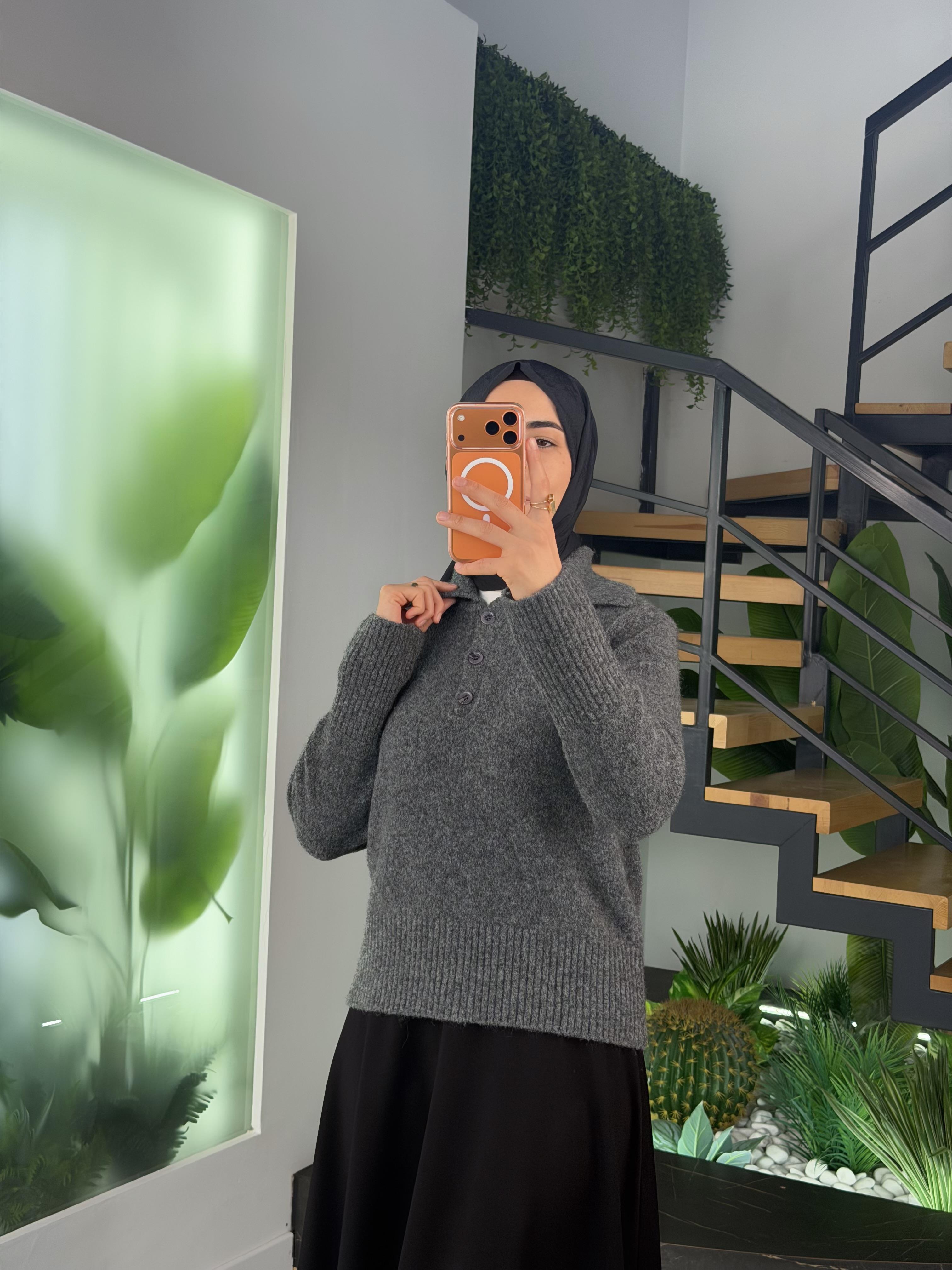 Antrasit Renk Polo Yaka Triko Kazak