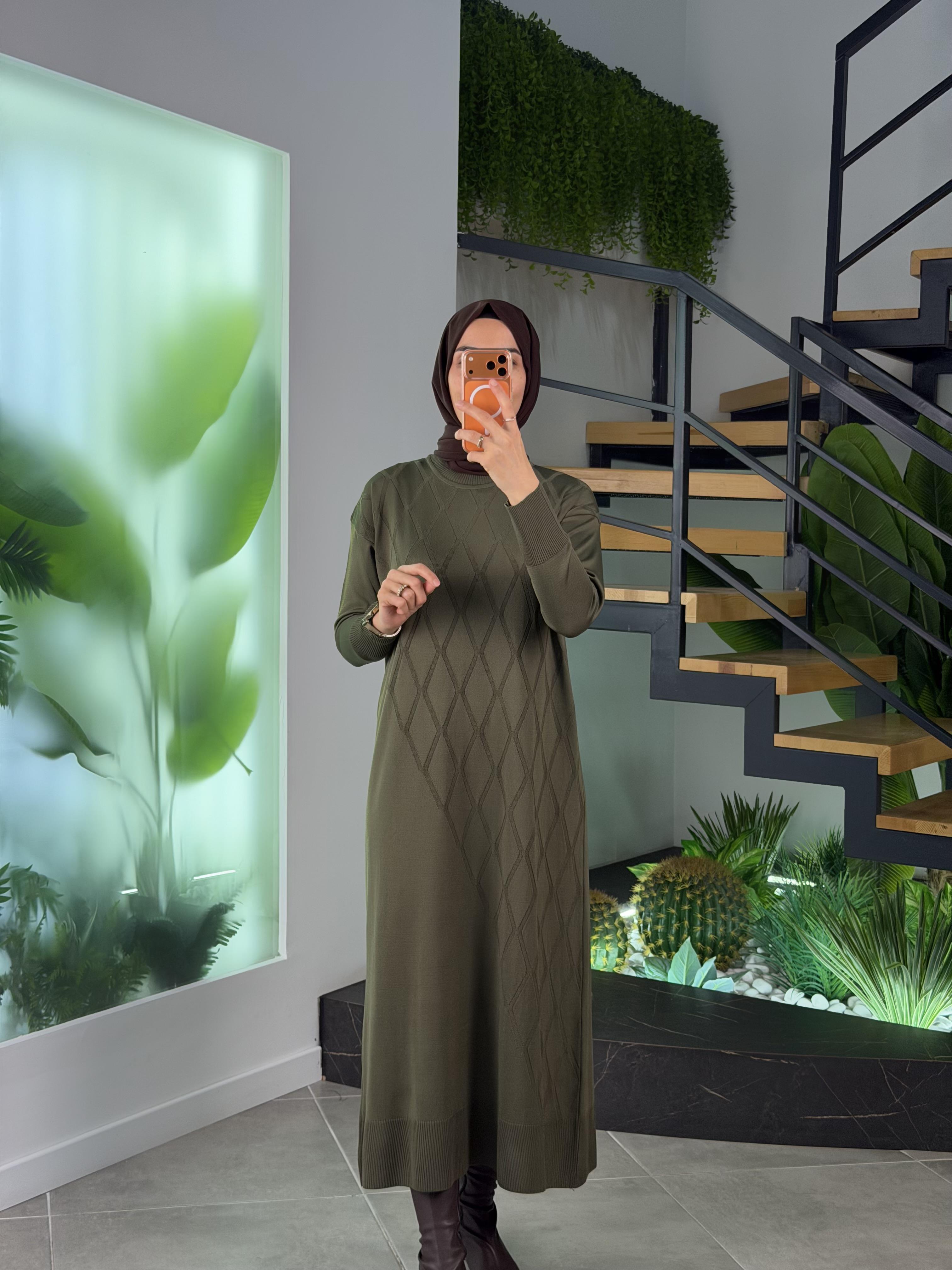 Armine Trend Baklava Desenli Triko Elbise 25YTD957 Haki