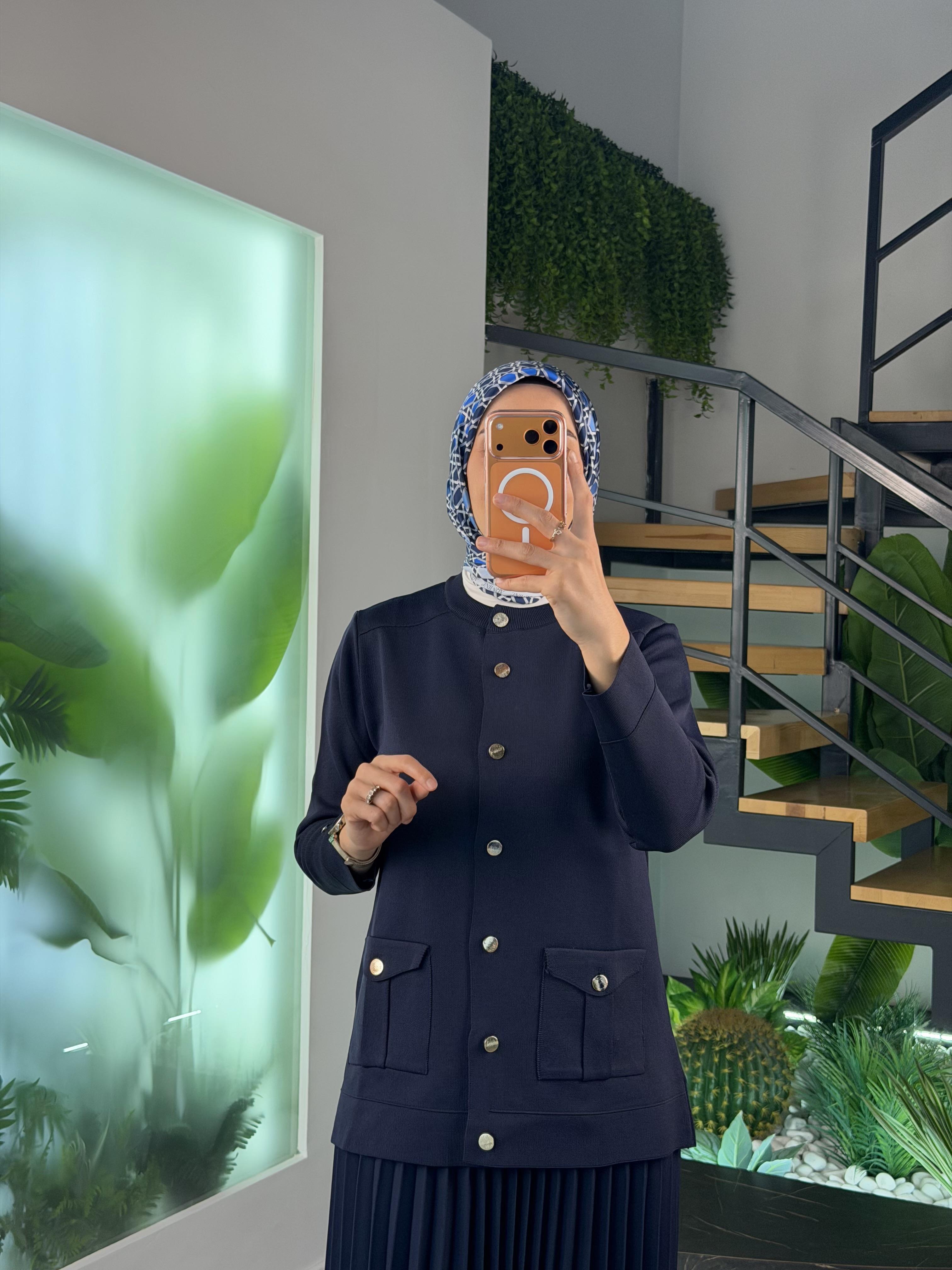 Armine Trend Gold Metal Düğmeli Triko Hırka 25YTD4120 Lacivert