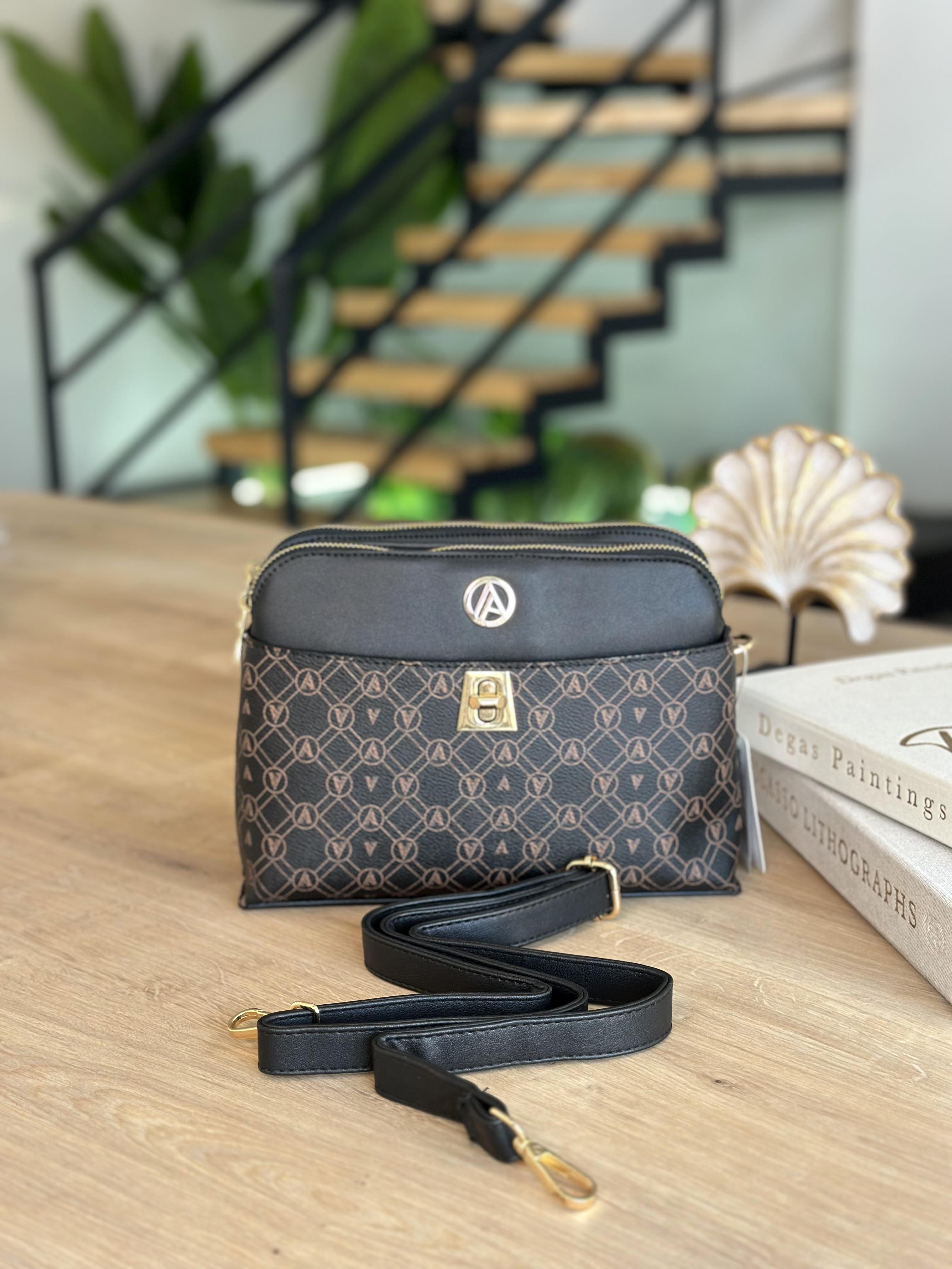 Armine Trend Logolu Omuz Çantası ARM115-1 Siyah 