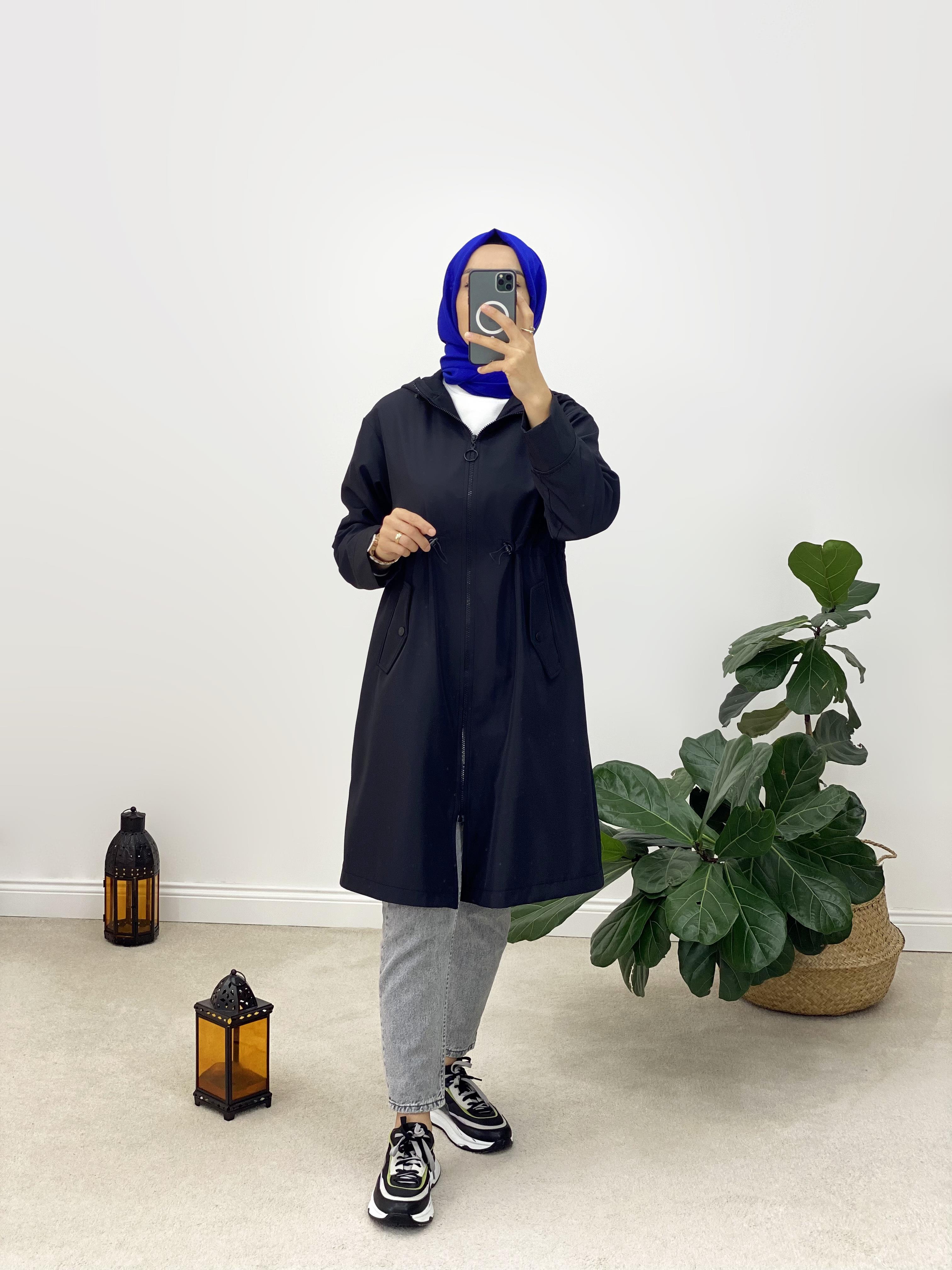 Beli Büzgülü Kapüşonlu Kap / Giyçık
