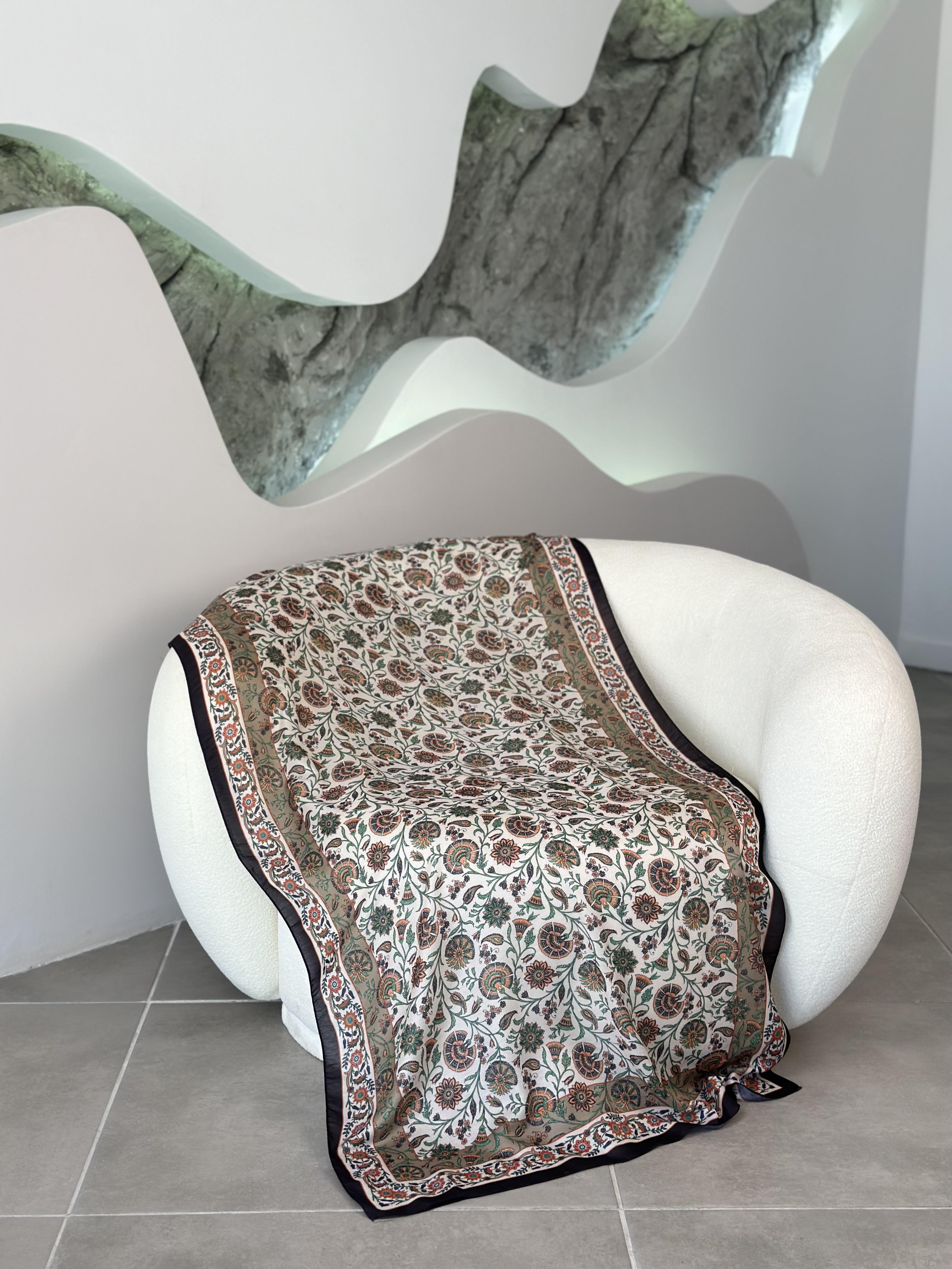 Çini Desenli Soft  Şal Siyah-Yeşil