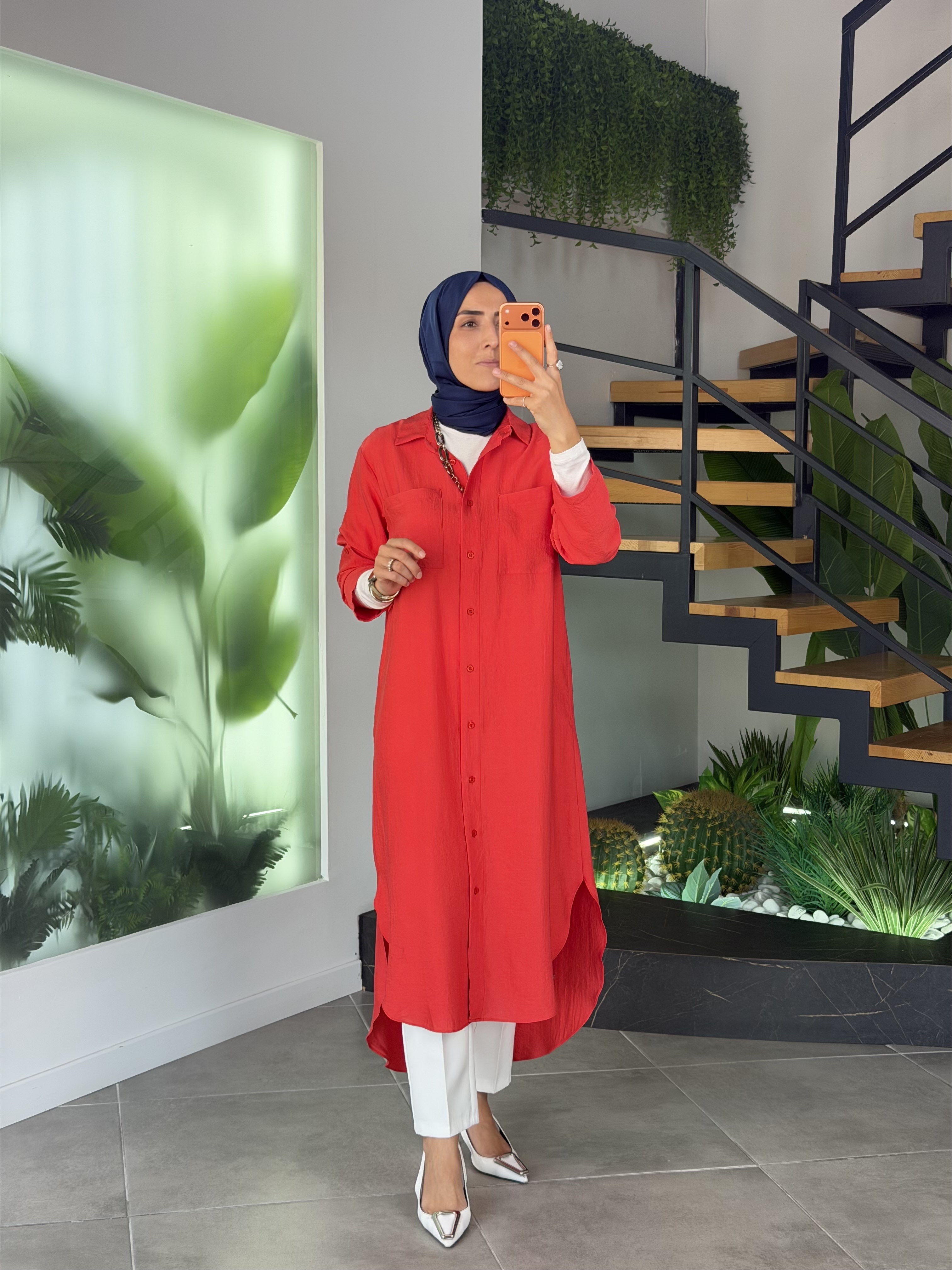 Coral Renk Asimetrik Kesimli Basic Uzun Gömlek