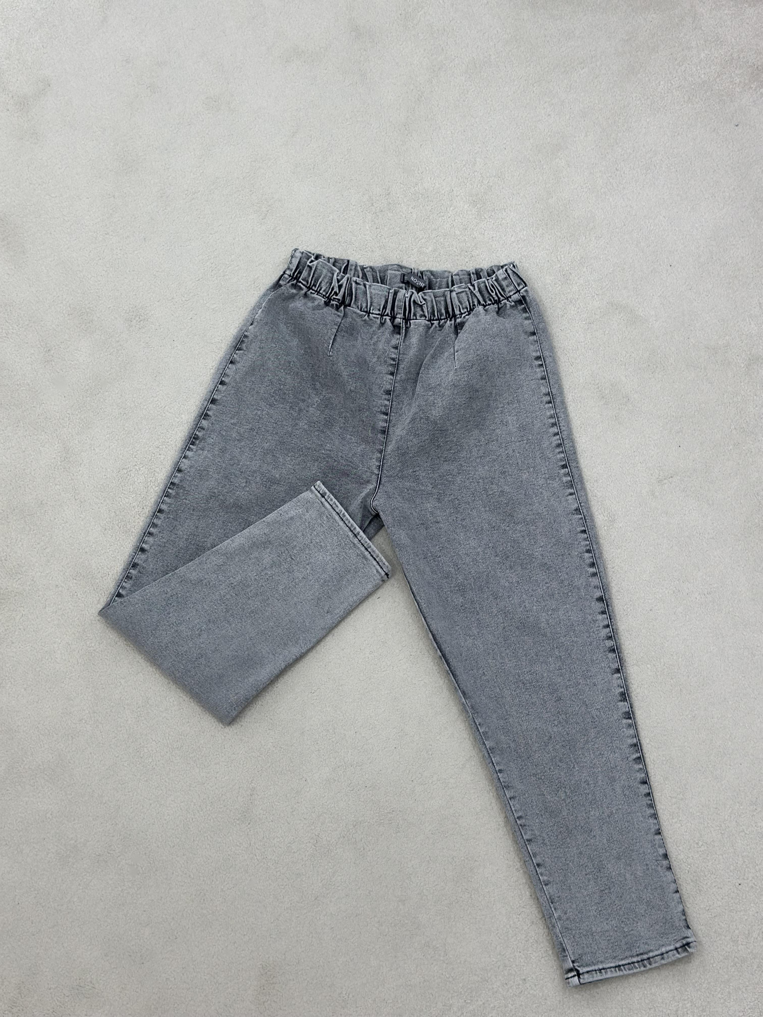 Gri Renk Beli Lastikli Ve Likralı Kadın Denim Pantolon