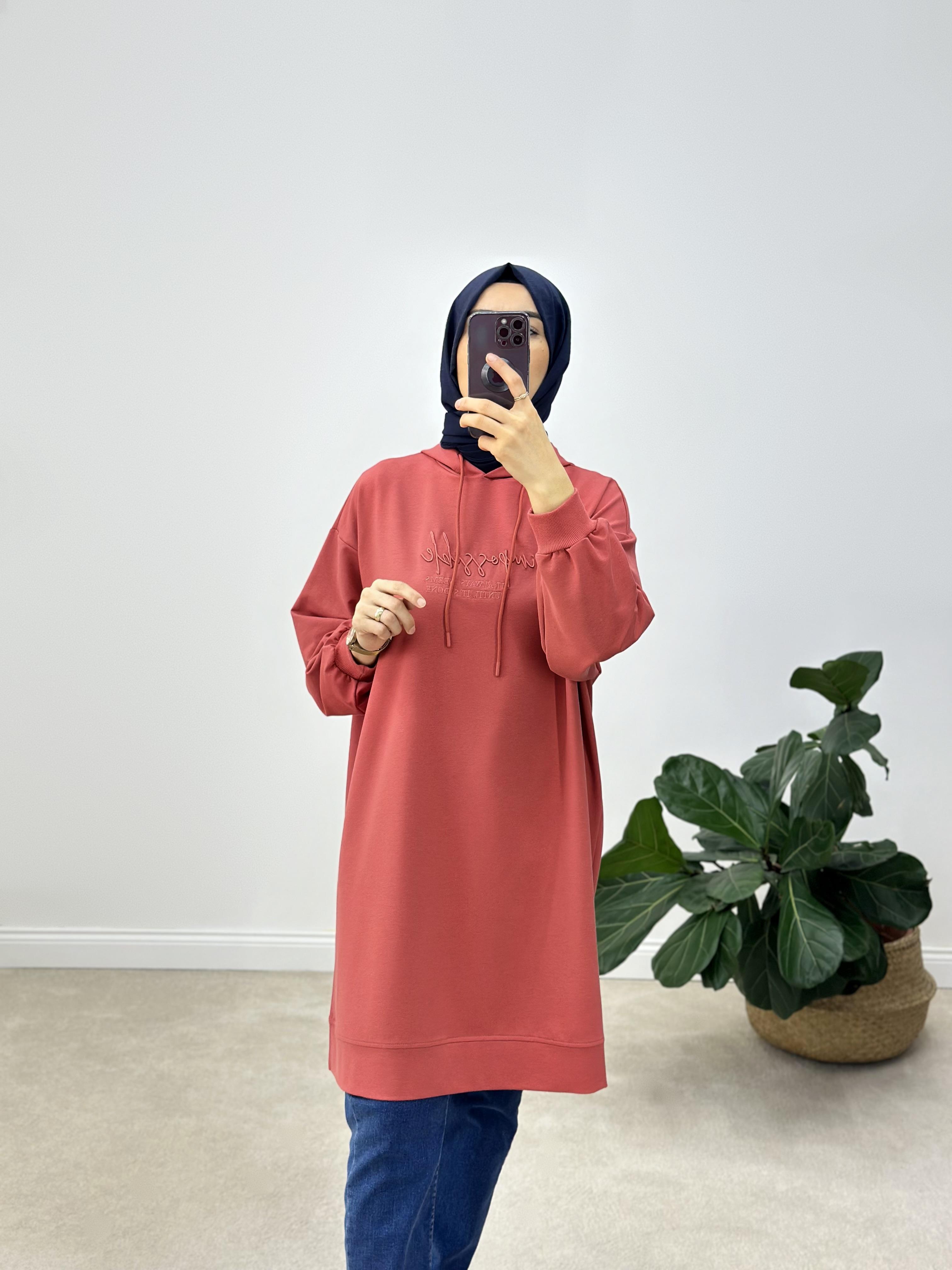 İkoll Toneton Nakışlı İki İplik Uzun Sweatshirt