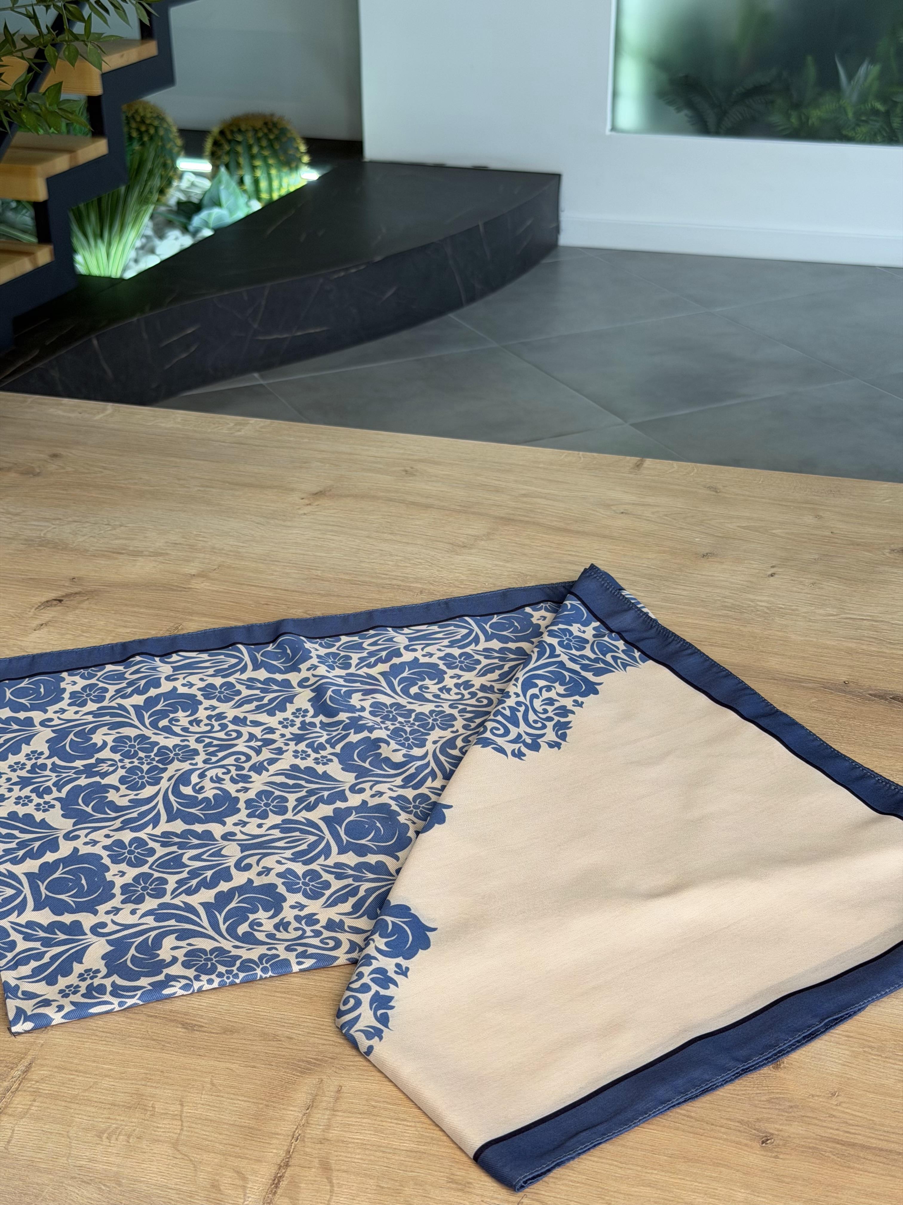 İndigo Renk Royal Motif Şal