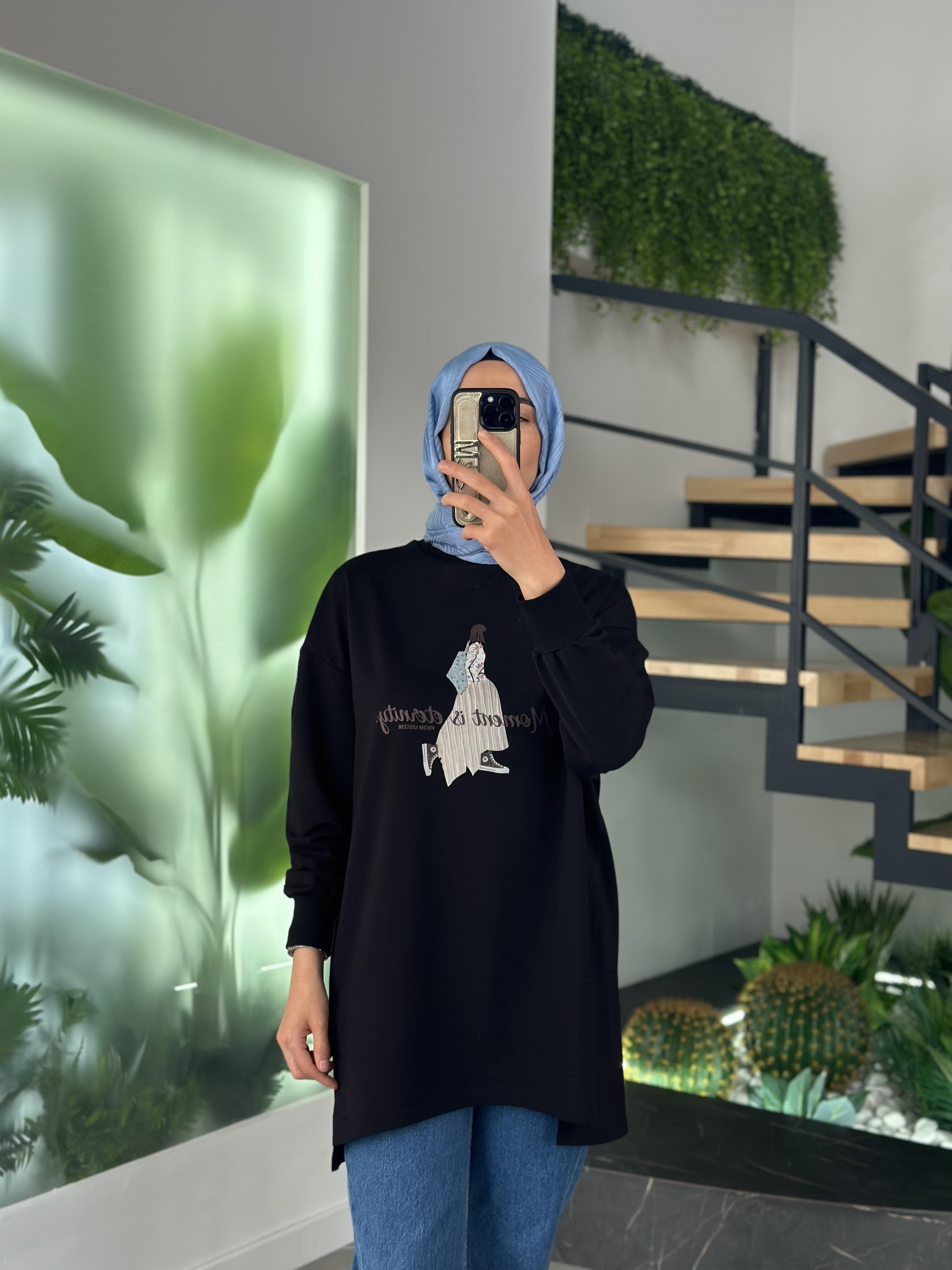 Kumaş Ve Yazı Baskılı Siyah Renk Kadın Sweatshirt 
