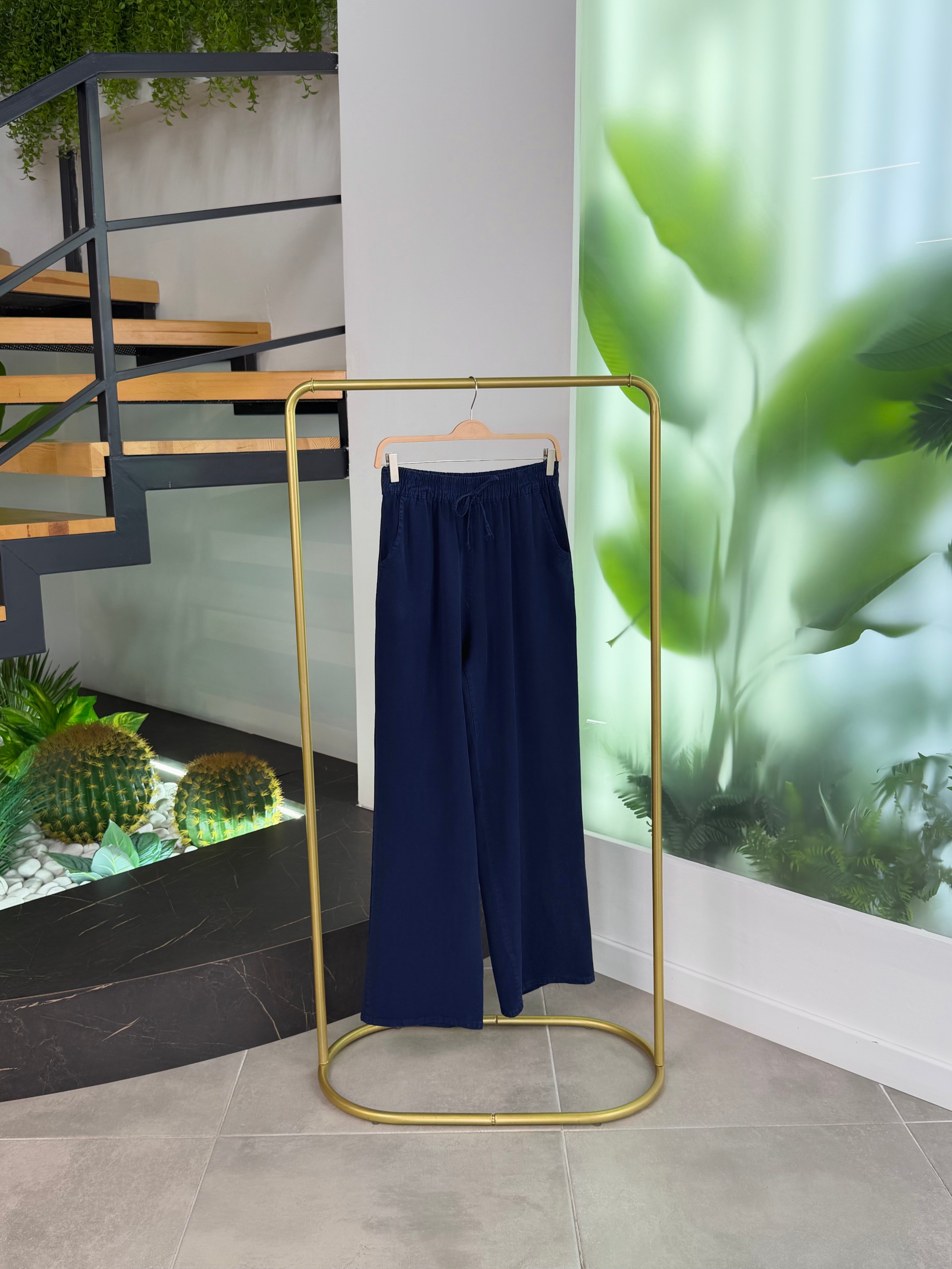 Lacivert Renk Beli Lastikli Tensel Pantolon