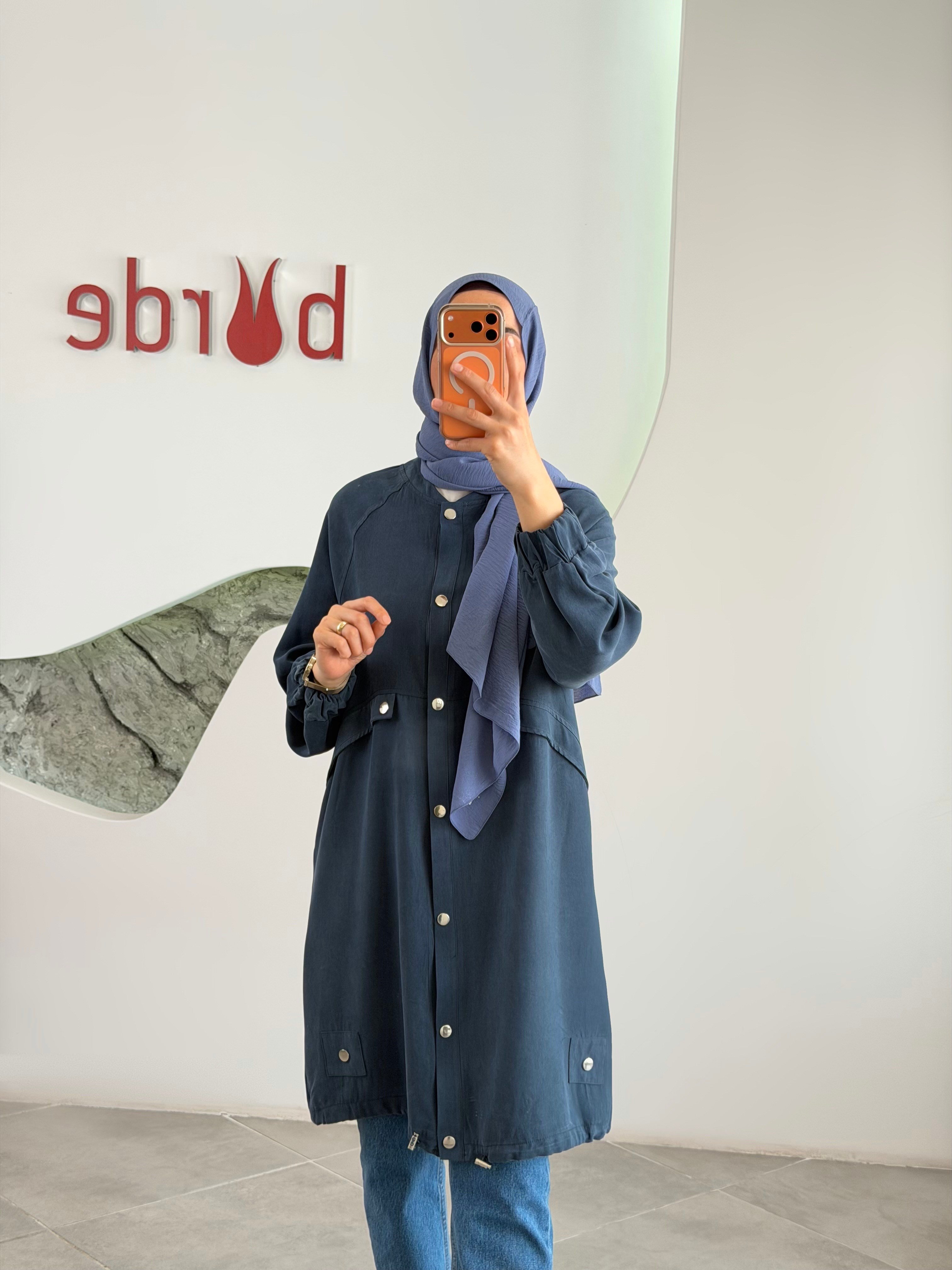 Lacivert Renk Tensel Kumaş Çıtçıtlı Giyçık