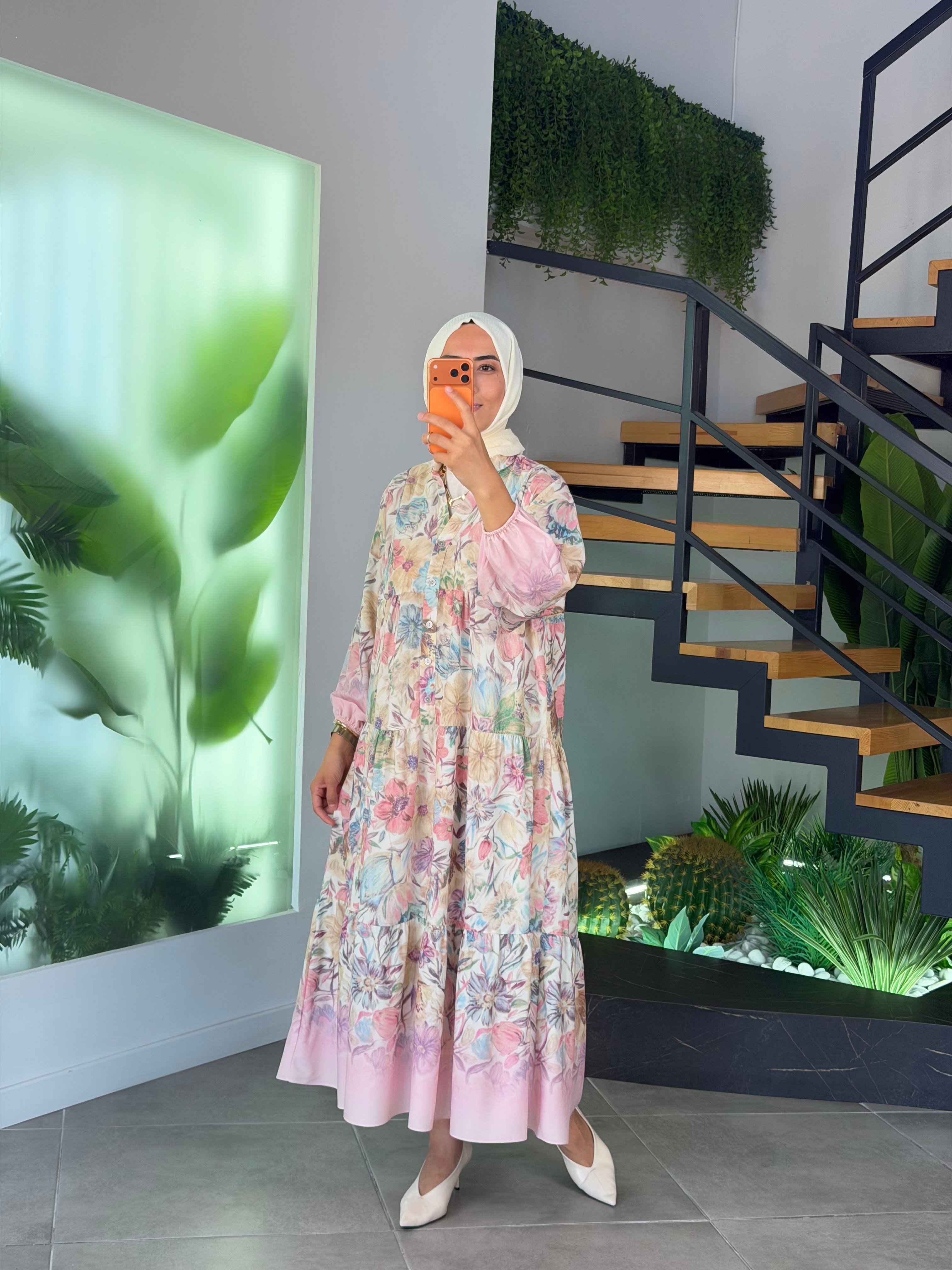 Pembe Renk Soft Çiçek Desenli Yaz  Elbisesi