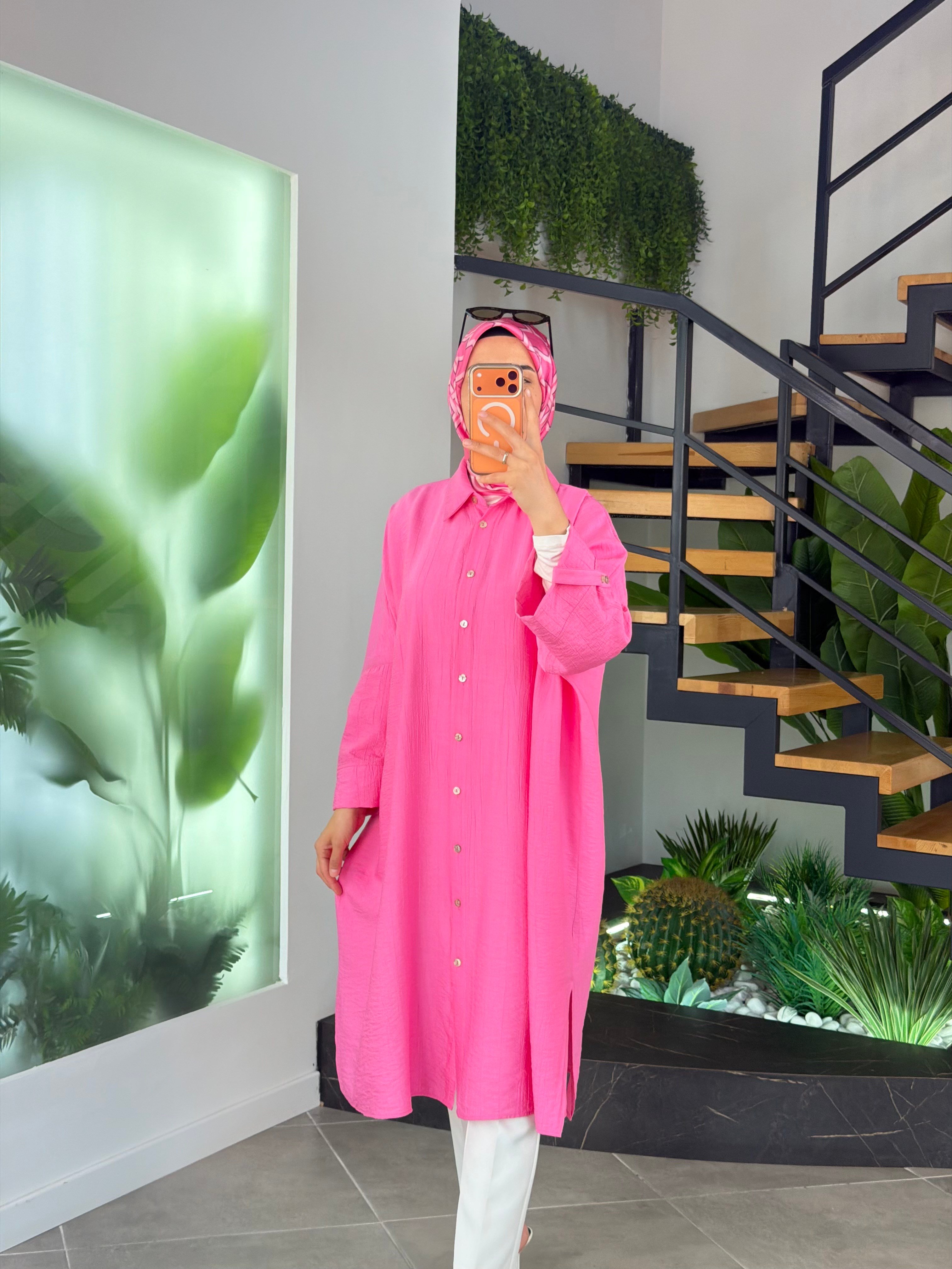 Pembe Renk Yarasa Kollu Uzun Gömlek