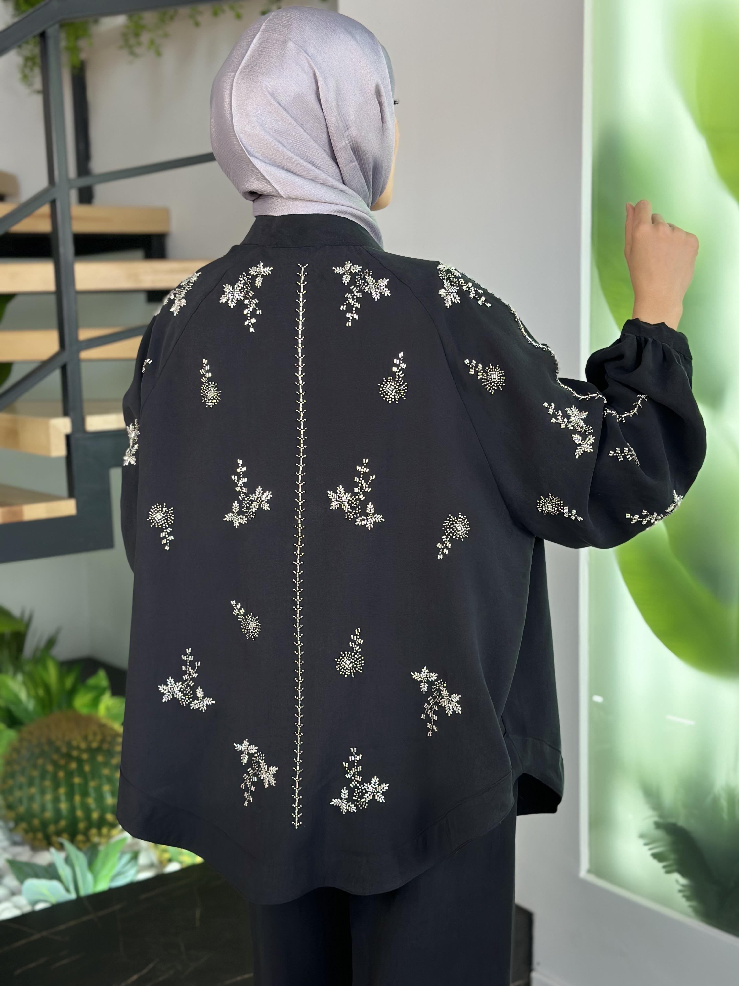 Premium Taş İşlemeli Siyah Renk Kadın Kimono