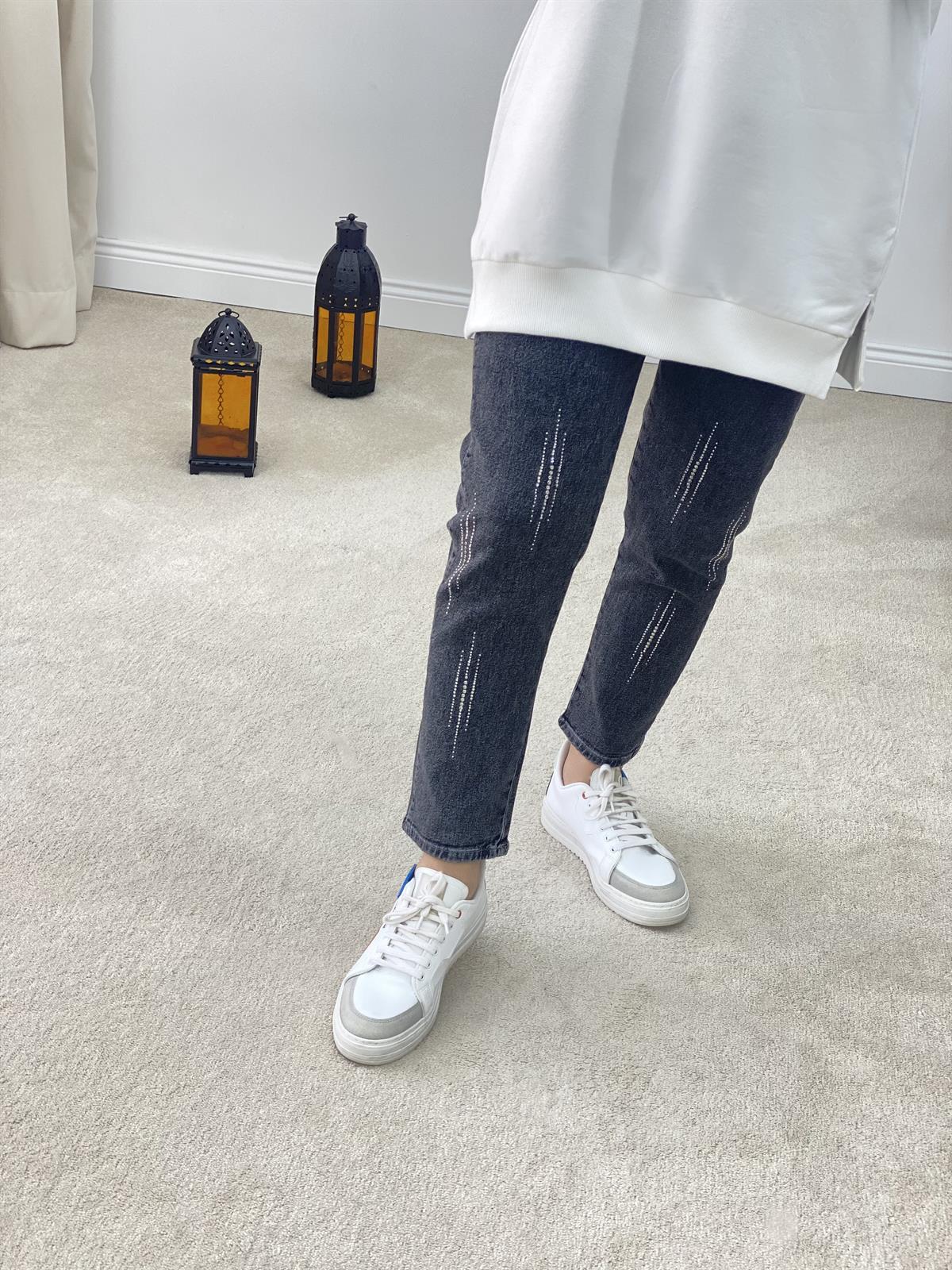 Taş Detaylı Beli LAstikli Jean