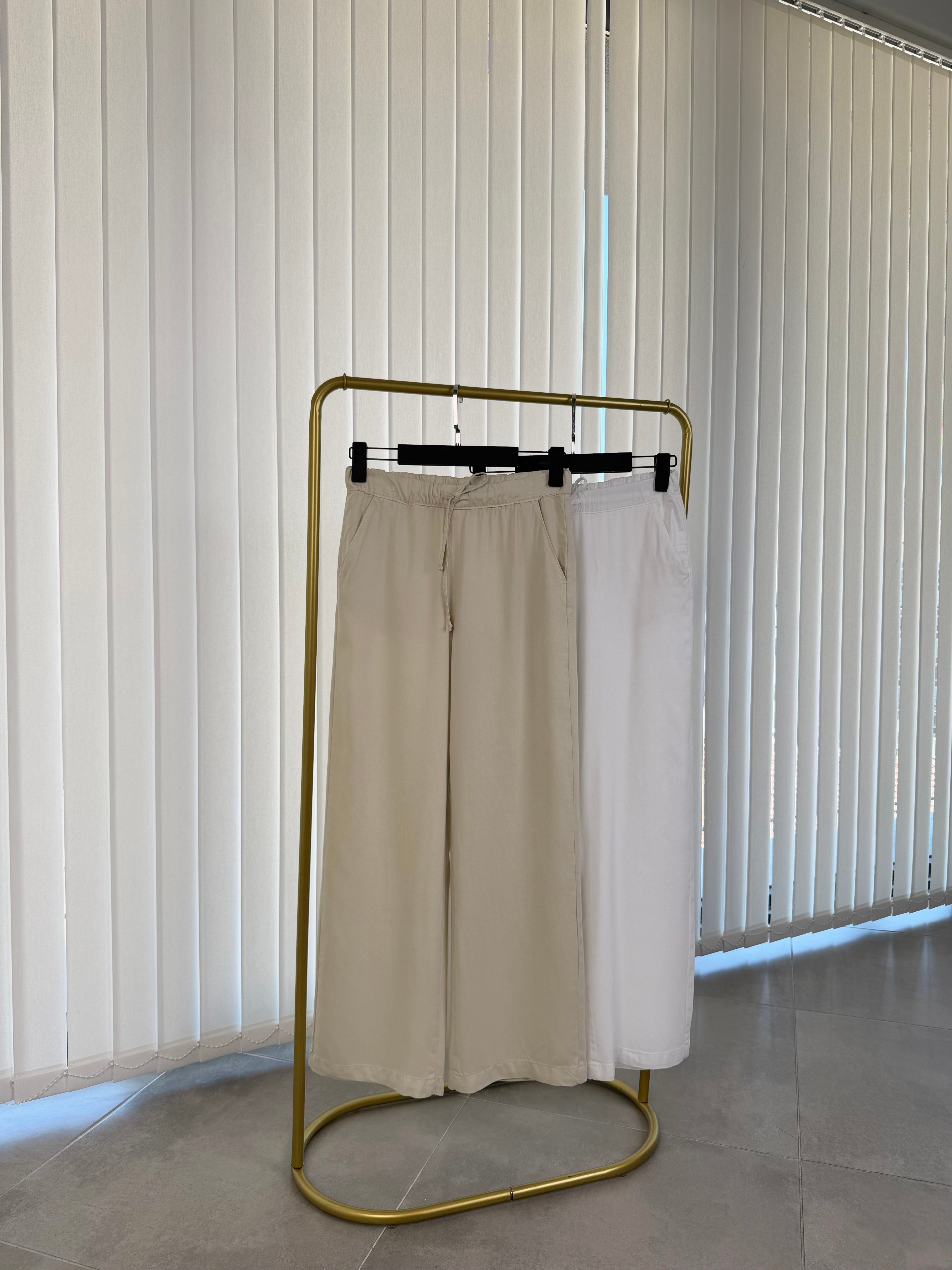 Taş Renk Beli Lastikli Dokulu Tensel Pantolon