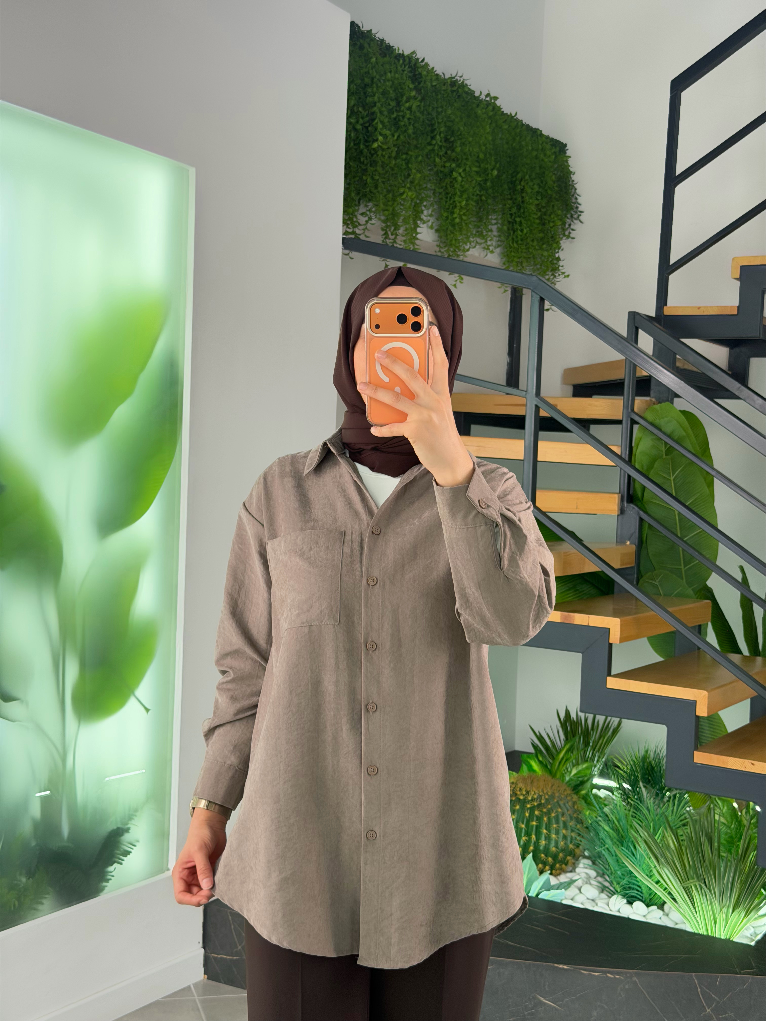 Vizon Renk Süet Kumaş  Cep Detaylı Gömlek