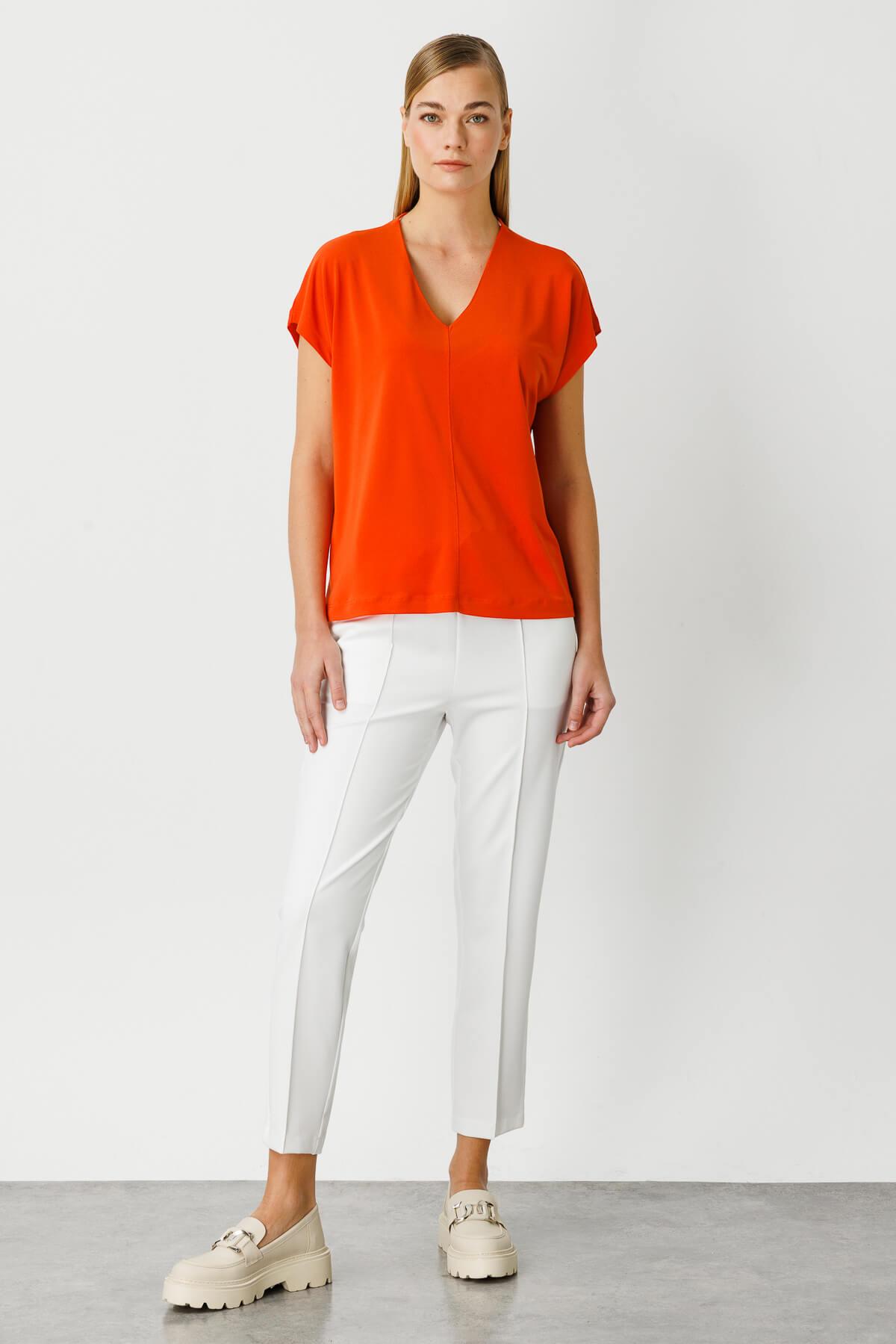 Mutlu Ertan Kadın V Yaka Basic Bluz Turuncu 30175