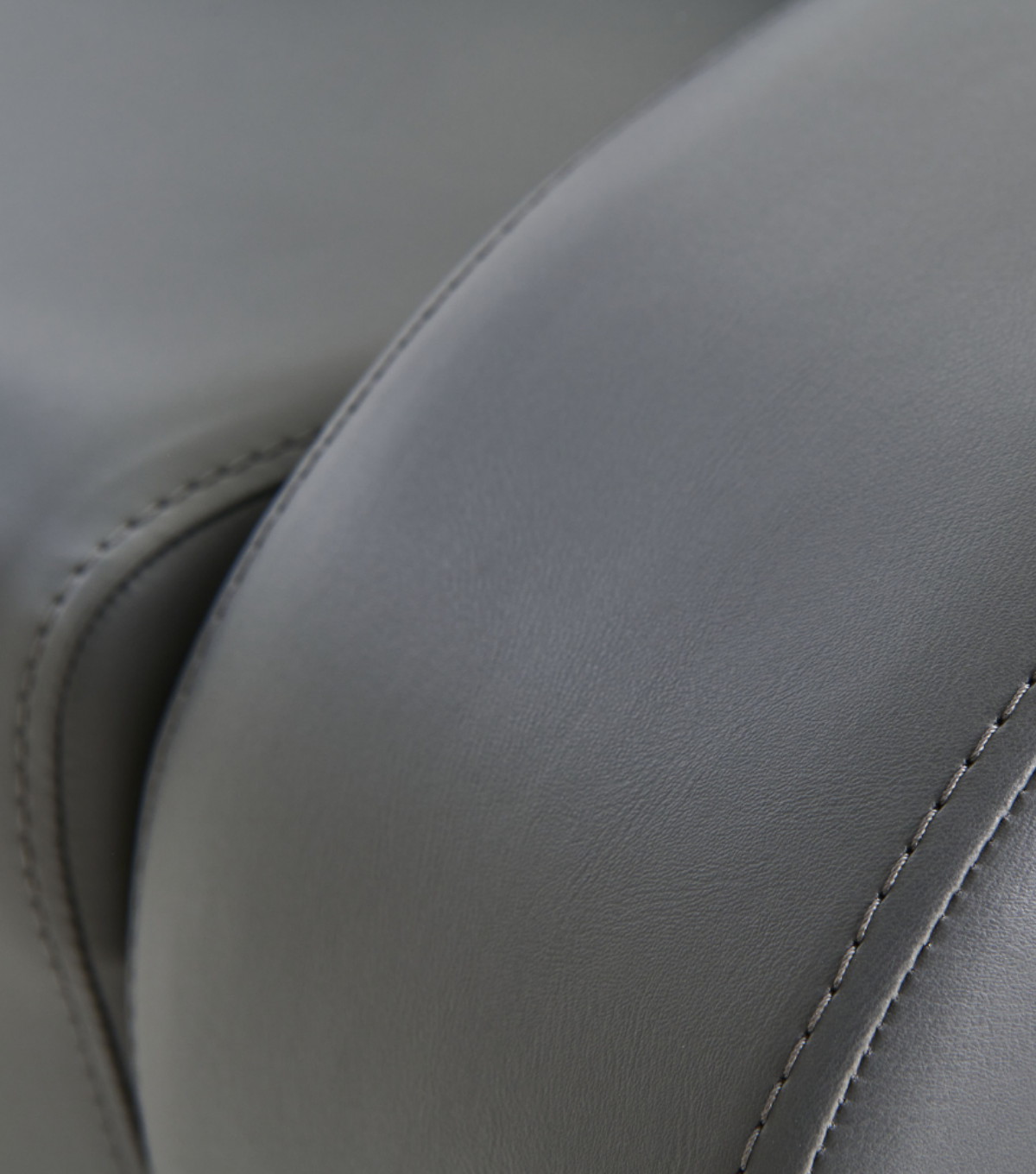 Rizzo Symmetrical Sofa Leather Gray