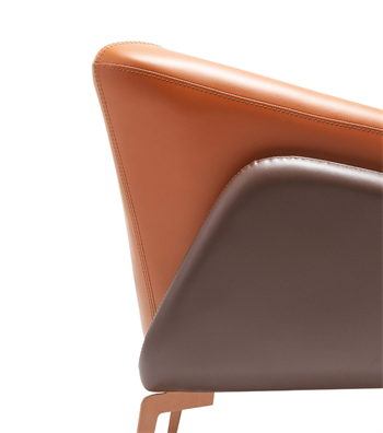 Tilda Rose Metal Ayak Berjer Deri Kahverengi Devetüyü