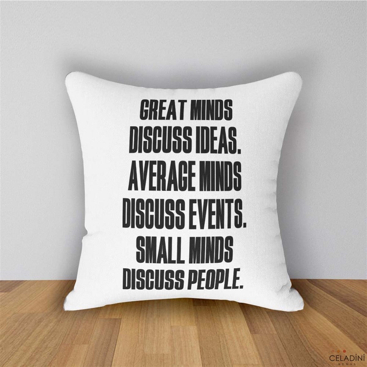 Great minds discuss ideas Yazılı Kırlent Kumaşı