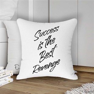 Success is The Best Revenge Yazılı Kırlent Kumaşı