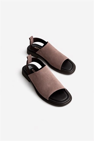 Next Vizon Hakiki Deri Sandalet