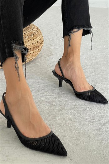 Amy Siyah File Detaylı Topuklu Ayakkabı
