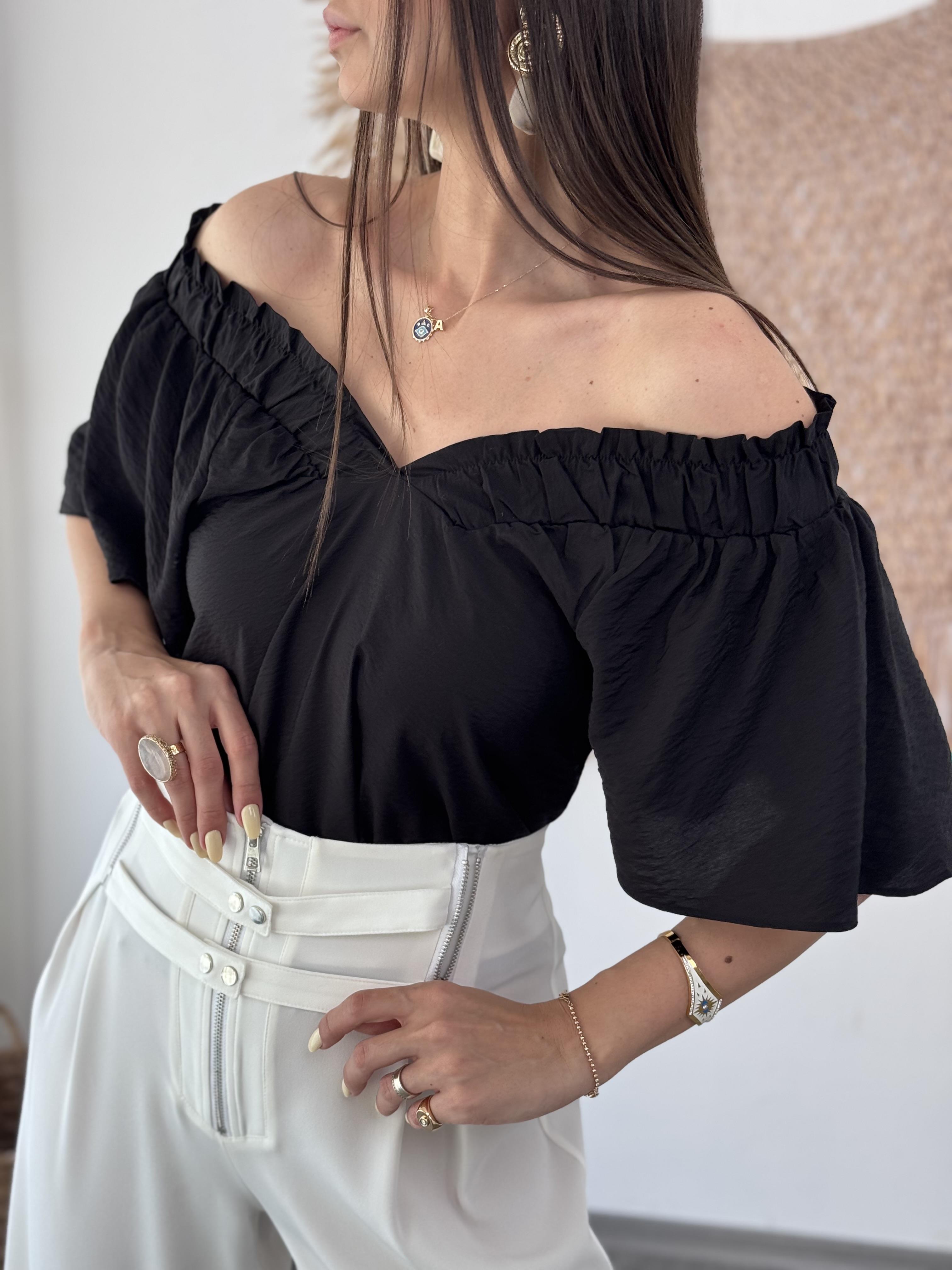 DALİ SİYAH FIRFIRLI BLUZ