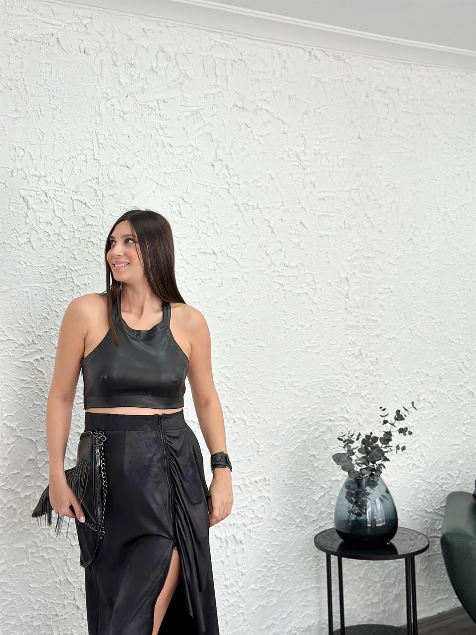 LOBO SİYAH DERİ CROP