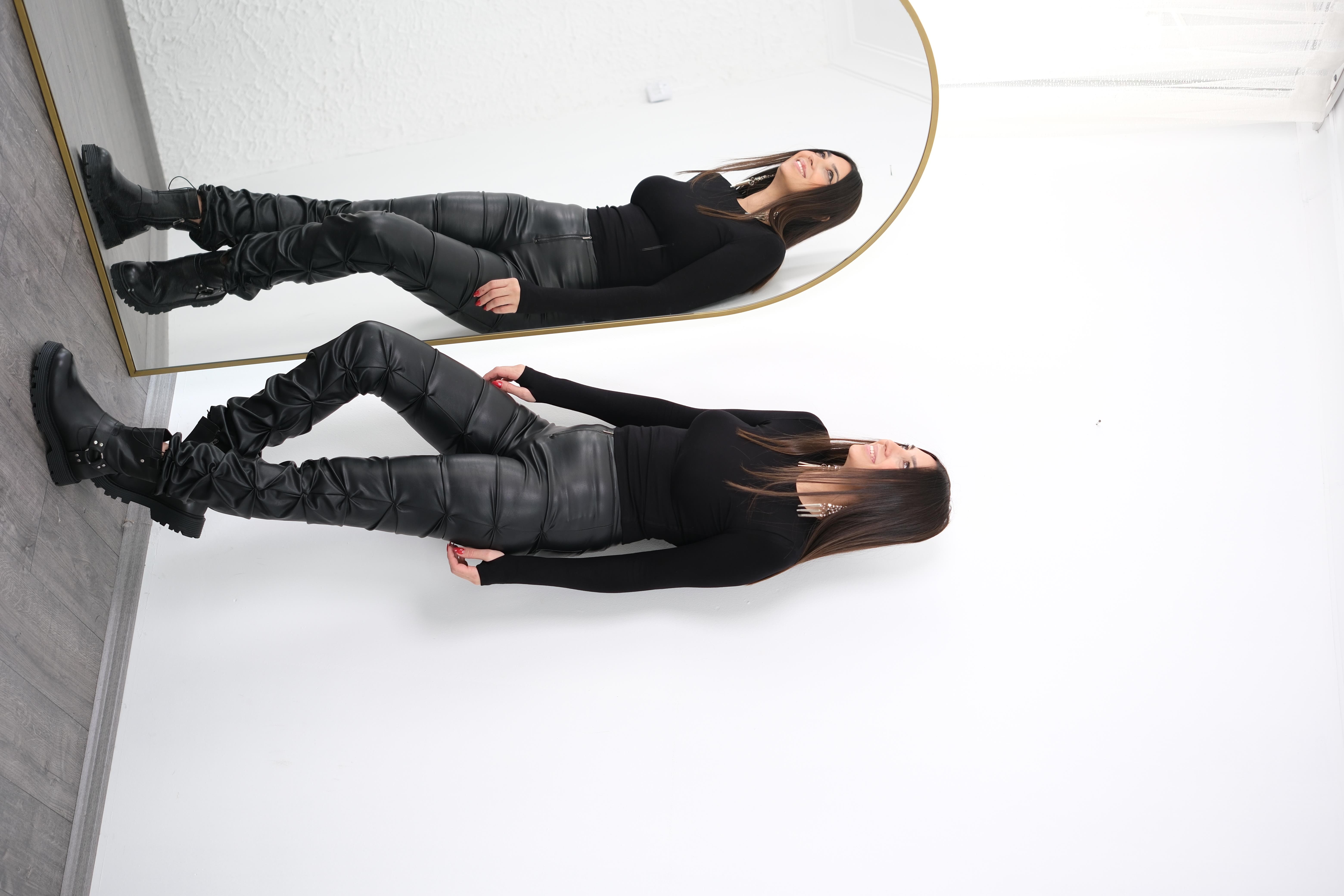 LOBO SİYAH TASARIM DERİ PANTOLON