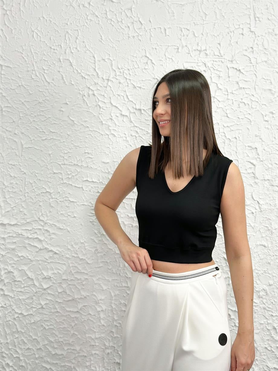 PAGOSA SİYAH V YAKA CROP