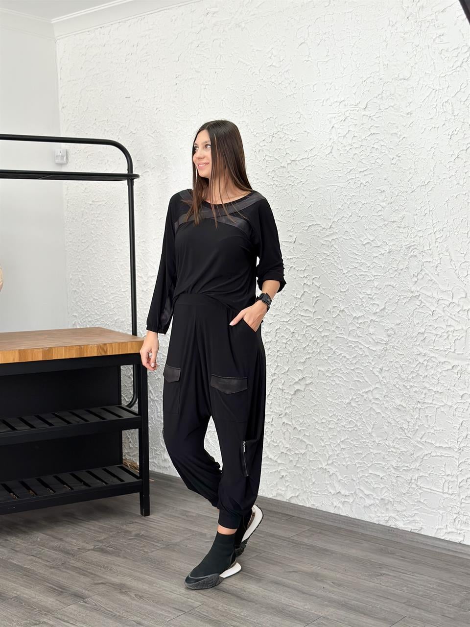 PELLA SİYAH TASARIM PANTOLON