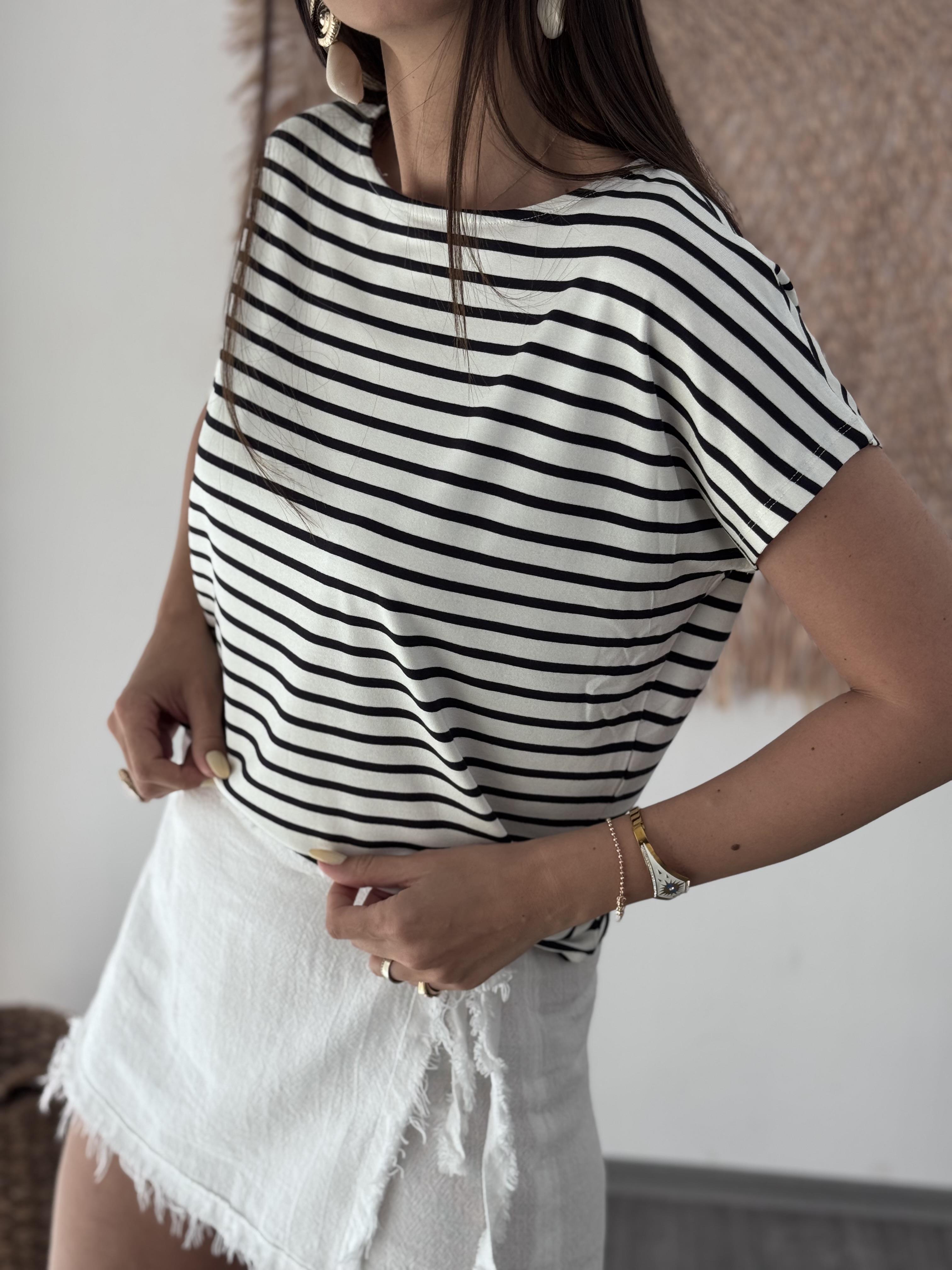 PERDİ BEYAZ ÇİZGİLİ BLUZ