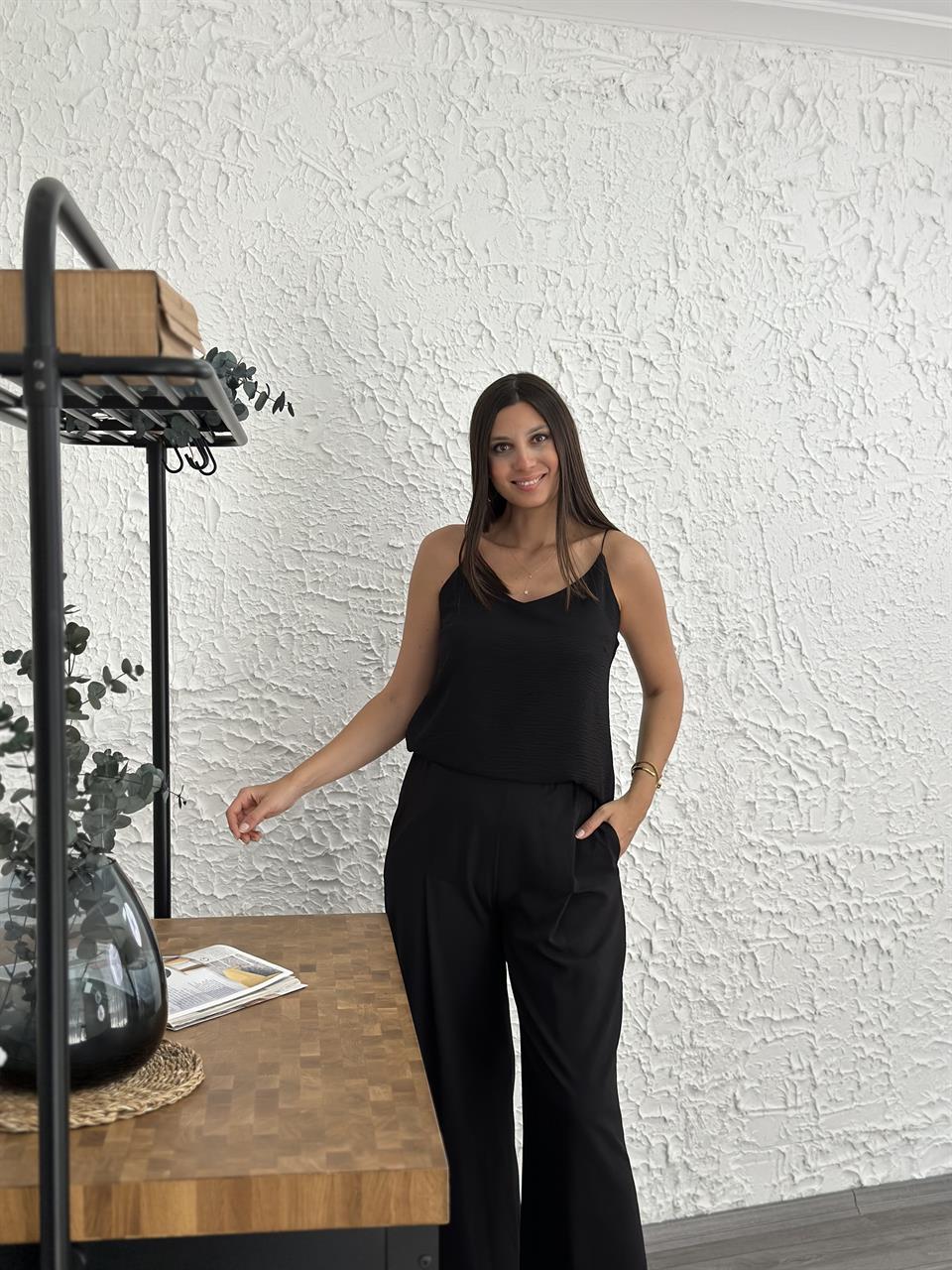 ŞİKAPO SİYAH ASKILI BLUZ