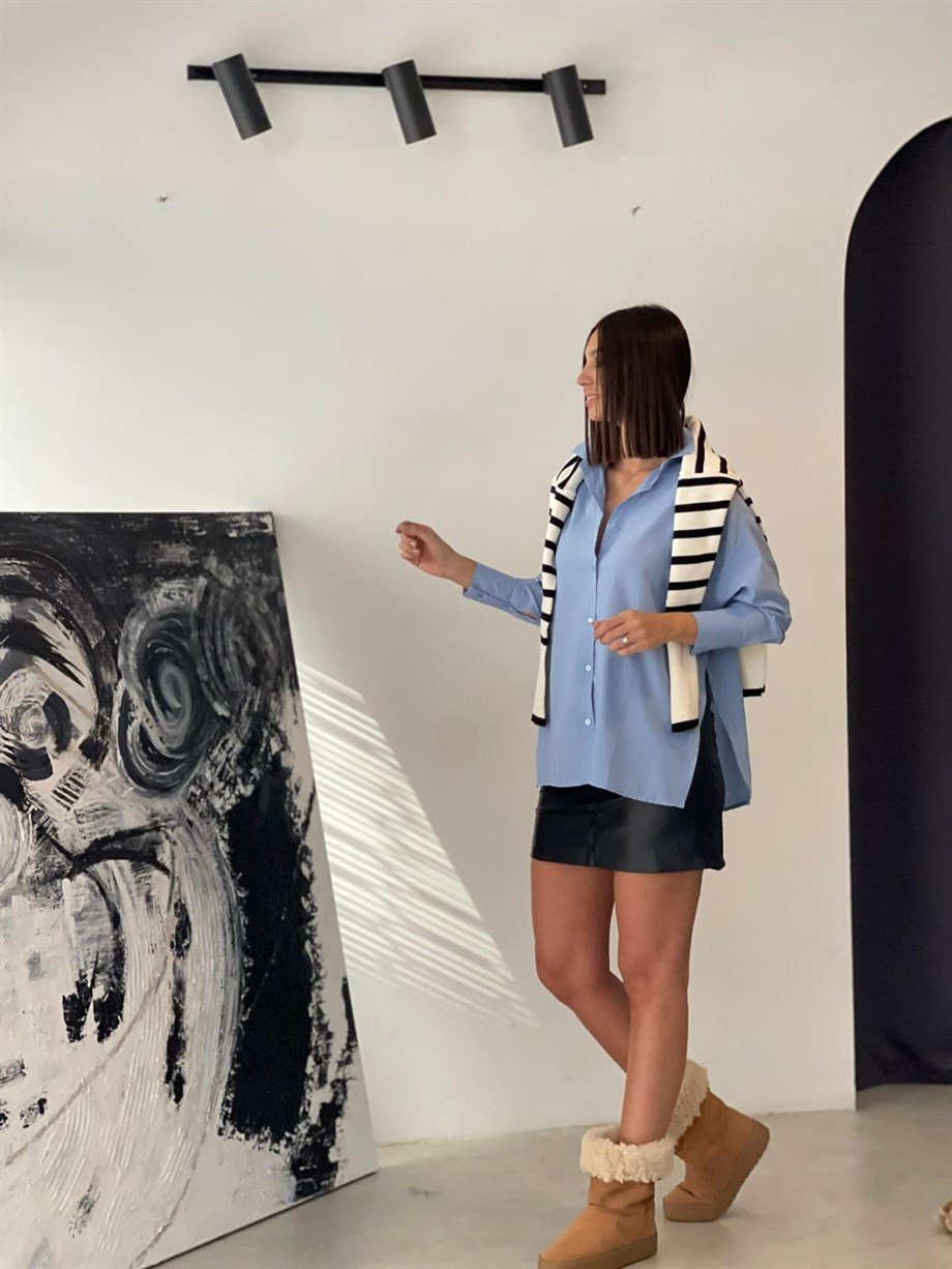 SLOYDE YAN DÜĞMELİ OVERSİZE MAVİ GÖMLEK