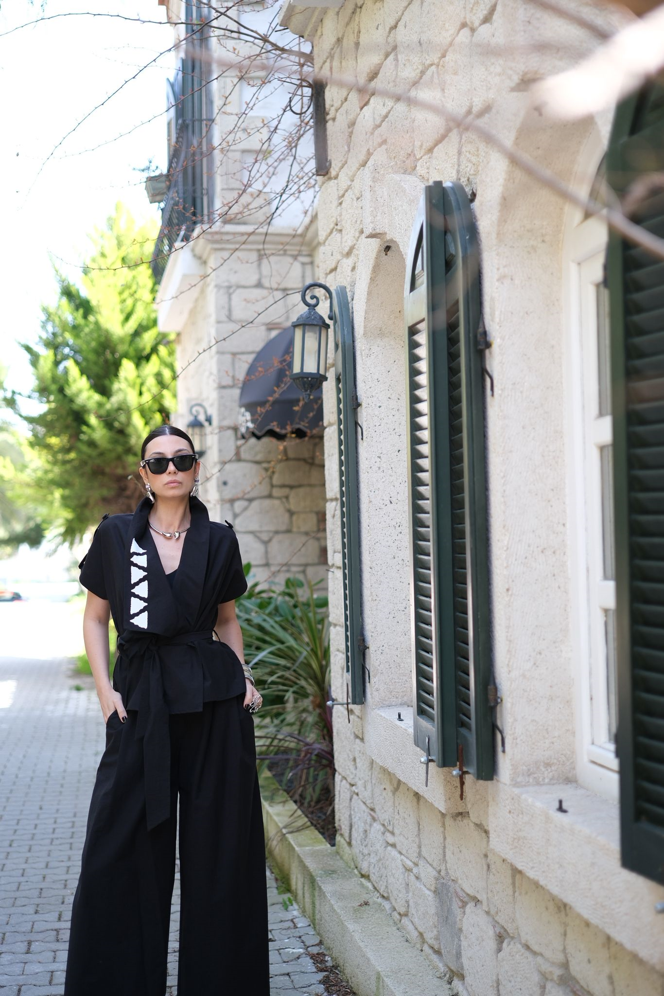 AURA LİNE SİYAH YELEK BLUZ