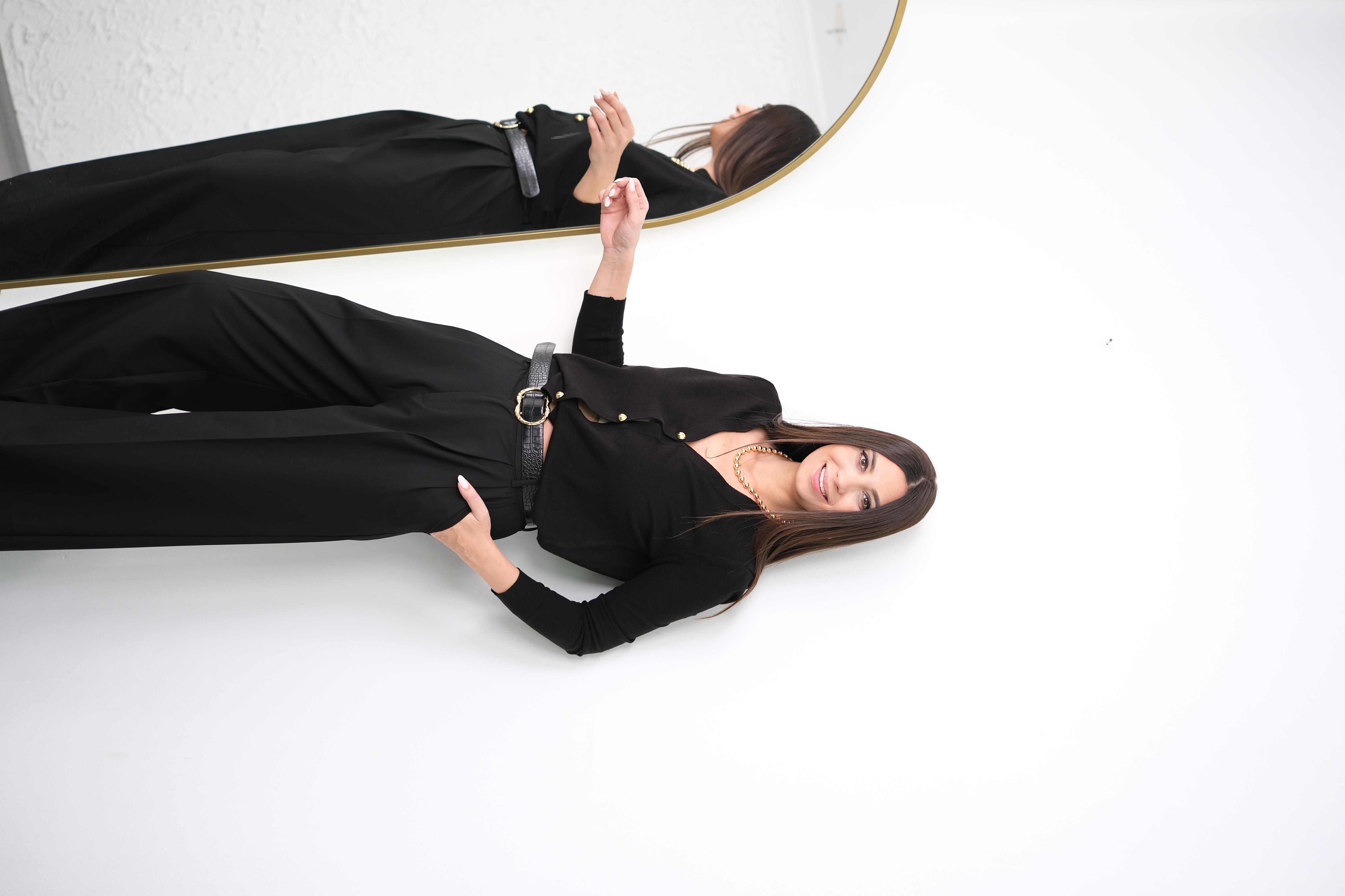 BERLY DÜĞMELİ SİYAH HIRKA